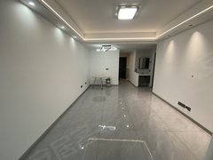 福州晋安五四北整租鲁能公馆一期 首租！ 入住配齐家具 临地铁口旁出租房源真实图片