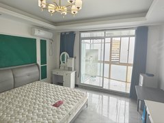 上海普陀长征带大阳台,独立厨卫,近地铁,小区好停车,押一付一,免租期长!出租房源真实图片