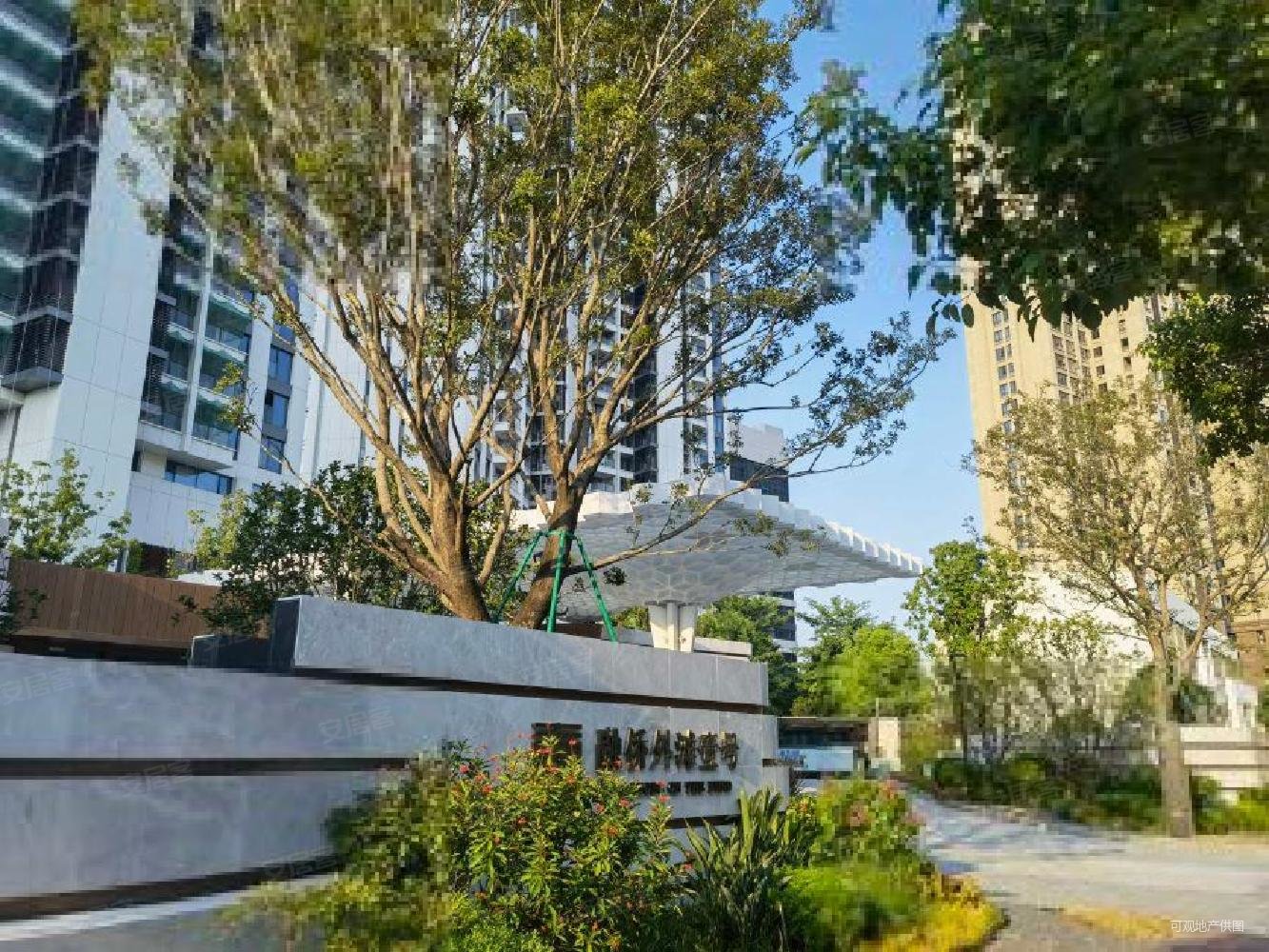 融侨外滩壹号4室2厅2卫307.77㎡南北2718万