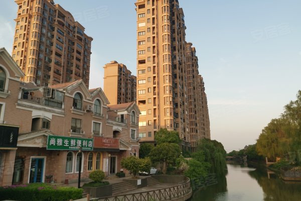 上海小区 浦东小区 新场小区 东方冠郡(公寓住宅) 东方冠郡(公寓住宅)