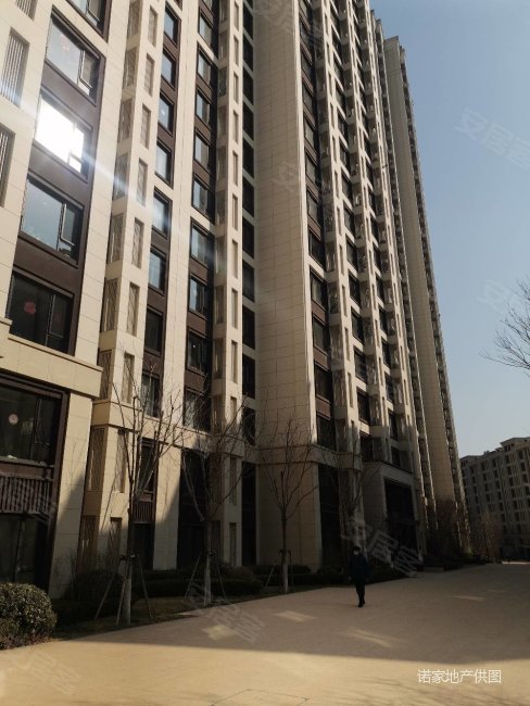 软件园五一路附近中海云麓公馆 单价17500 可贷款