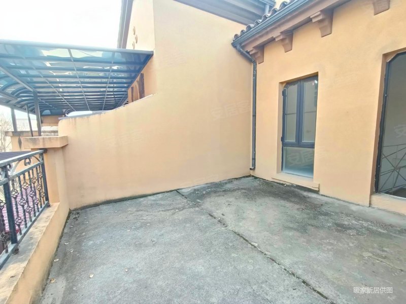 西西安小镇联排别墅西咸新区沣东新城诚心出售可看房