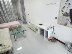 酒泉肃州酒泉城区万达附近太和苑50平一室一厅一厨一卫精装修出租房源真实图片