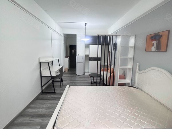 区庄精装公寓近地铁近肿瘤医院近眼科医院进修阳台户型配套齐