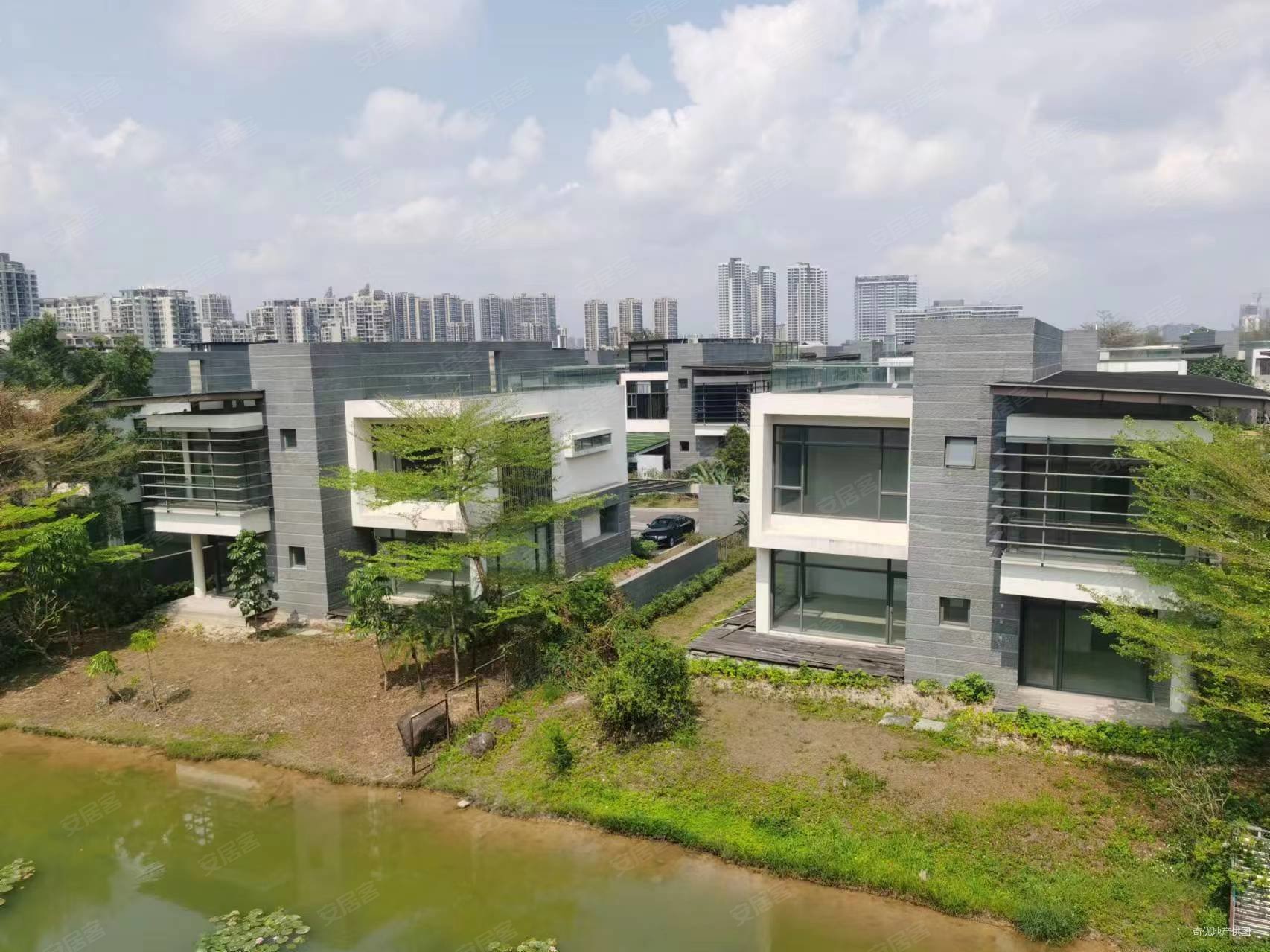 华发水郡二期别墅