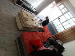 吴忠利通吴忠万达广场五星小区五楼两室一厅一卫，简单装修带家具，临近国贸和开元。出租房源真实图片