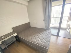 深圳南山科技园深大高新中 O中介 压一付一！！！精装房 拎包入住 民水民电出租房源真实图片