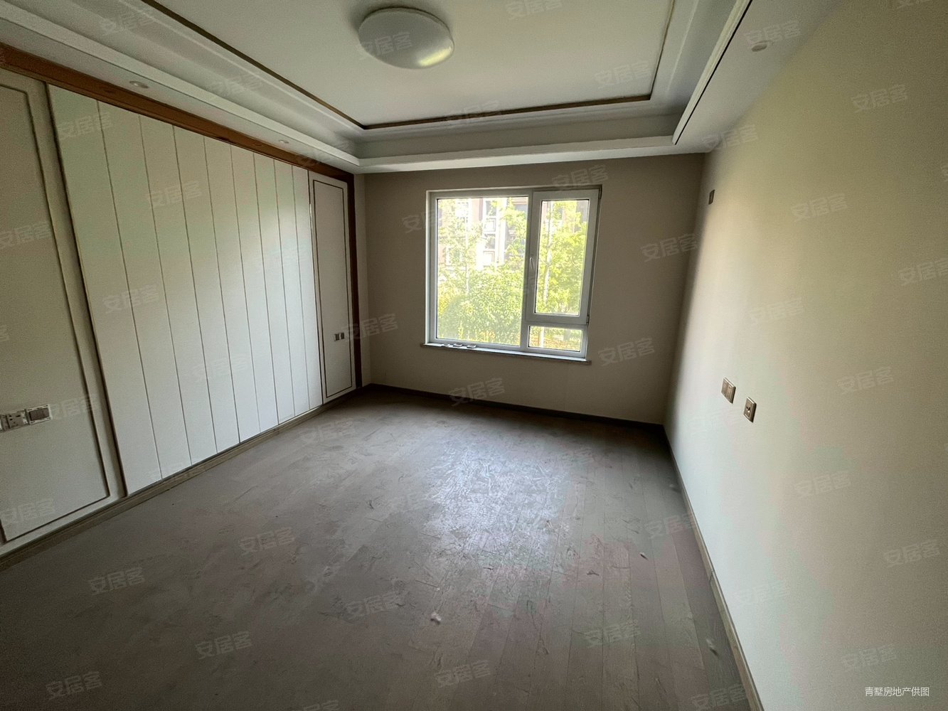 天泰阳光水岸 精装未住房源一套,价格可大谈,钥匙看房