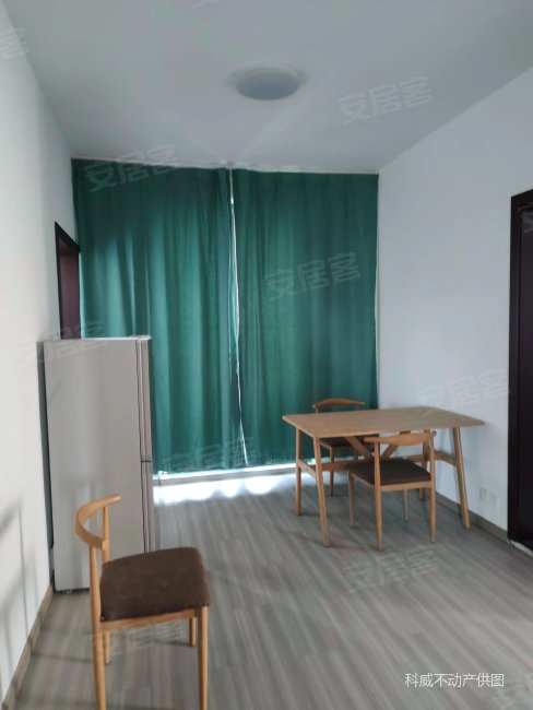 尚源佳苑 电梯房 楼龄新 双卫格局 南北通透 高楼层采光充足