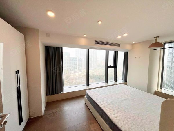 杭州西湖西湖三墩浙大森林浙大森林loft边套两房出租!