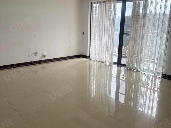 深圳龙岗南联运河蓝湾运河蓝湾好房出租大户型,适合一家人住出租房源