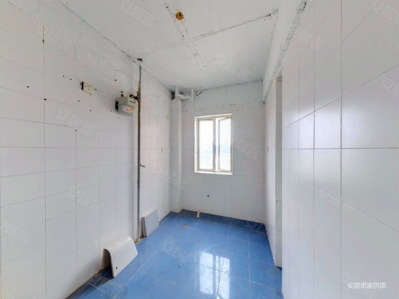 武汉大厦 东南北三面采光 家楼下就是地铁口 直派松柏中学