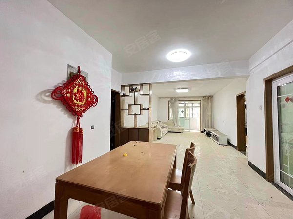 合肥蜀山黄潜望信旺华府骏苑(23-26栋)洪岗地铁口 华府骏苑精装大三