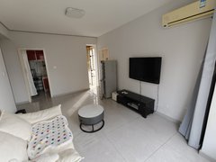 威海经区杨家滩急租金域仕家65平，电梯两室，精装修，家具家电齐全1500元出租房源真实图片