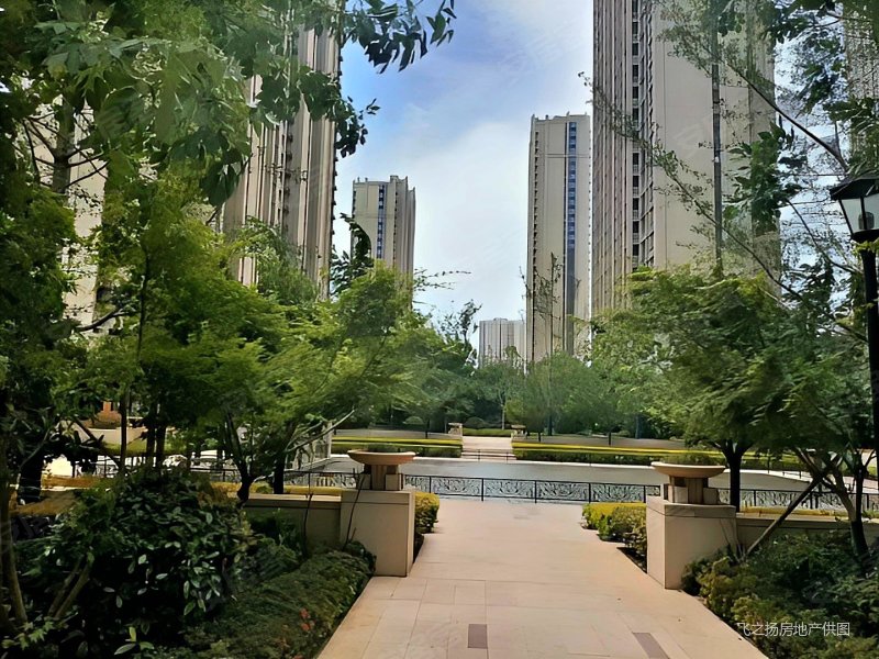 郑州房产网>郑州二手房>中原二手房>常西湖二手房>华瑞紫韵城丽园>800