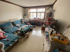 供电小区，1楼，137平米四室，拎包入住干净整洁