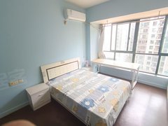 重庆两江新区五里店0中介可短租两三月 一室一厅 红土地轻轨 近九街 押一付一出租房源真实图片