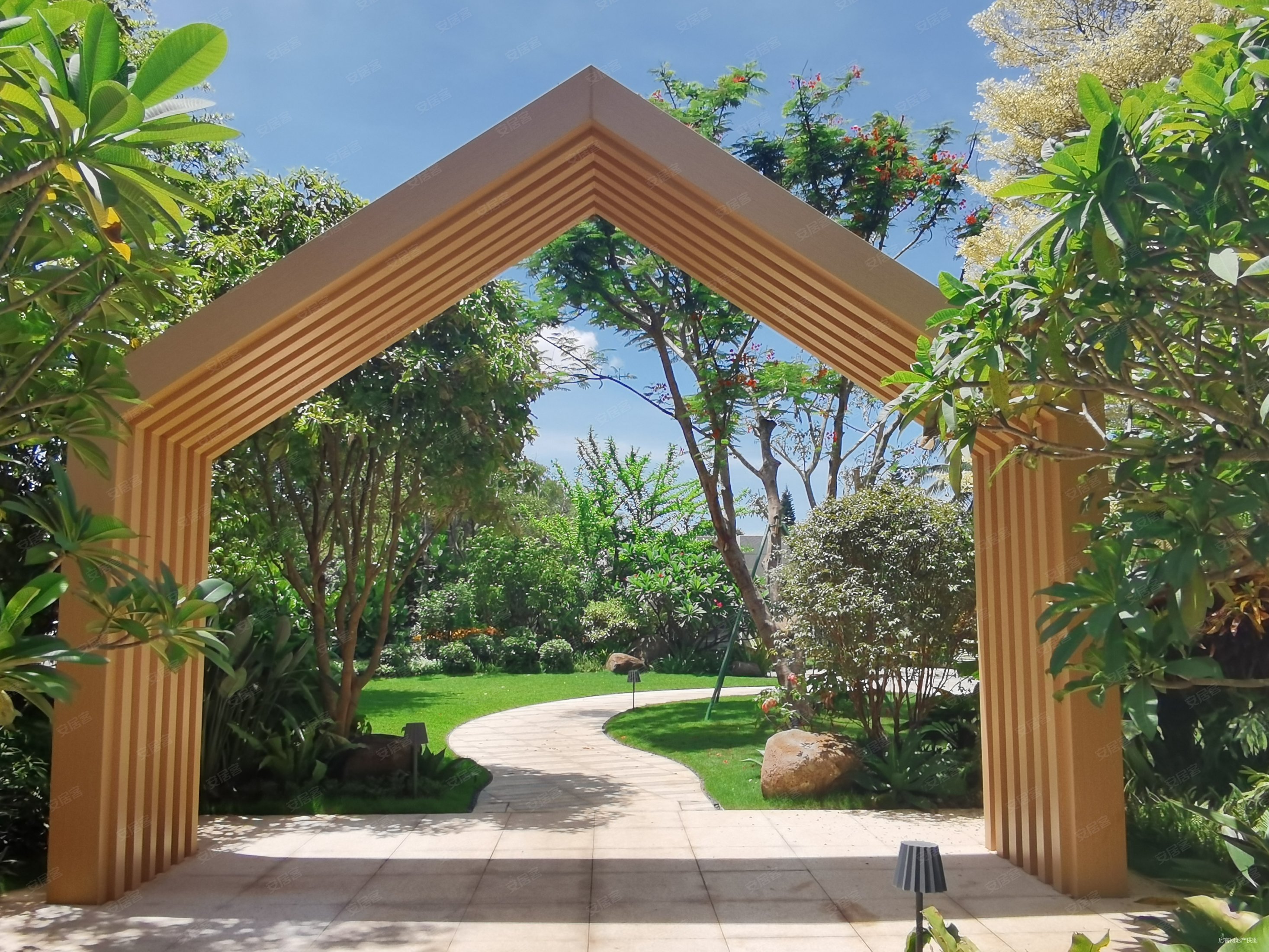 江东新区精装花园洋房临机场保利六千树精装现房