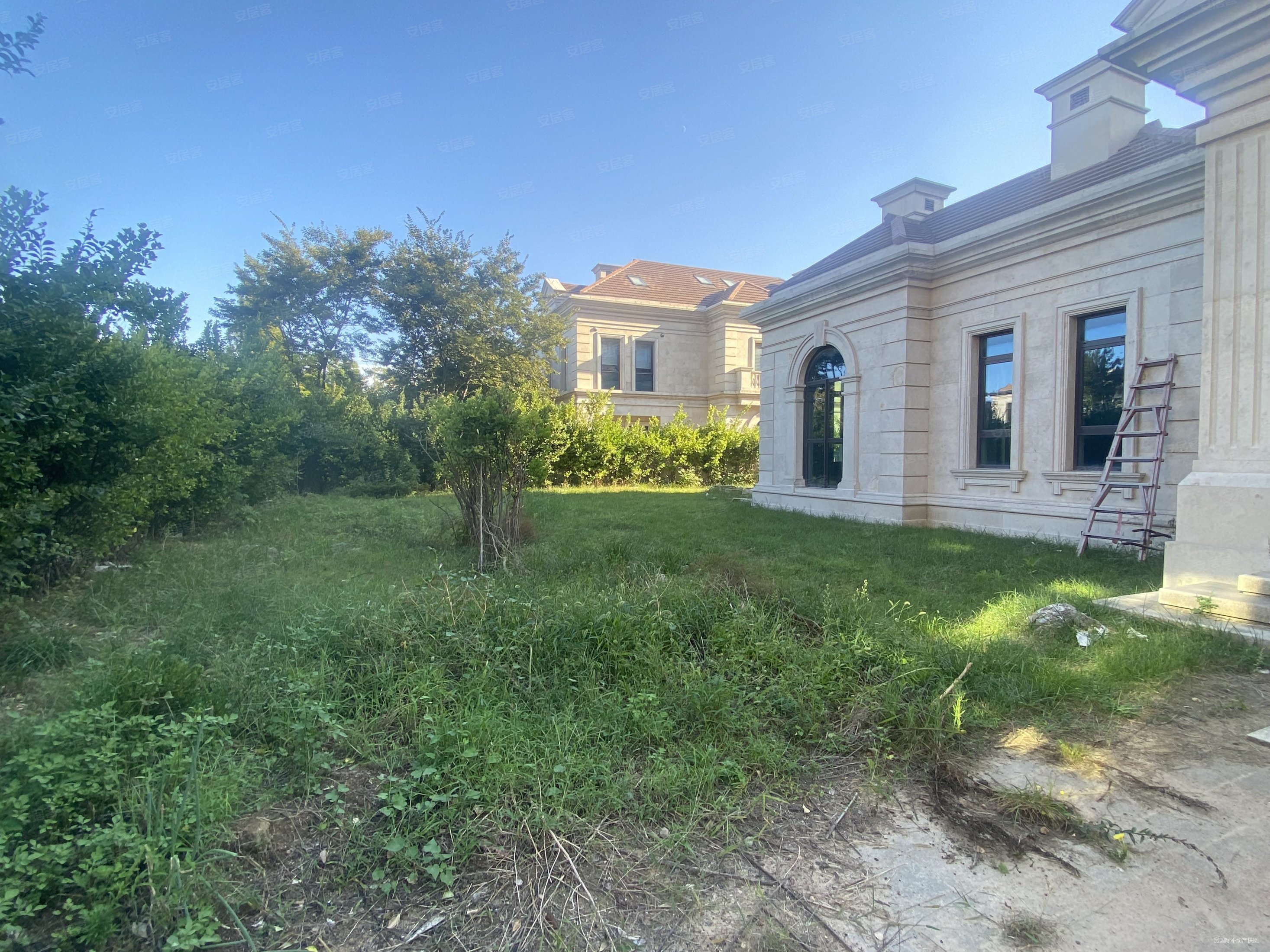 海信君汇停车方便满二超低密度楼层好近医院