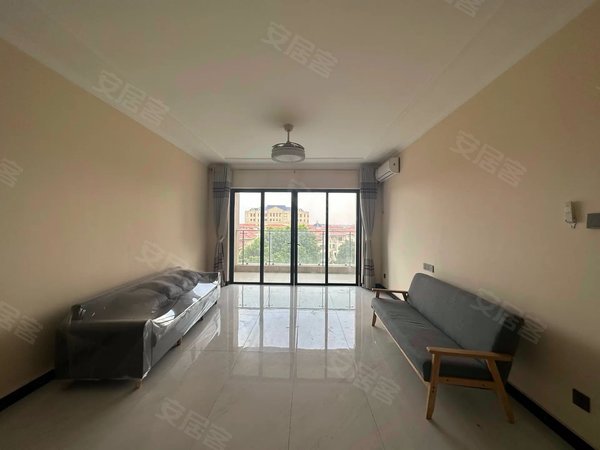 广州增城荔城源海仙村一号源海仙村一号 3室2厅2卫 配齐家私家电 拎包