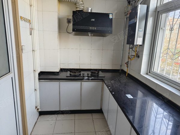 济源北海北海城区丽城花园丽城花园,精装三室两厅两卫,全明户型采光好