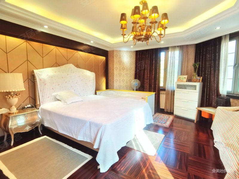 板楼 临地铁,星河湾畅园二手房,2550万,3室2厅,3卫,272平米-北京安居