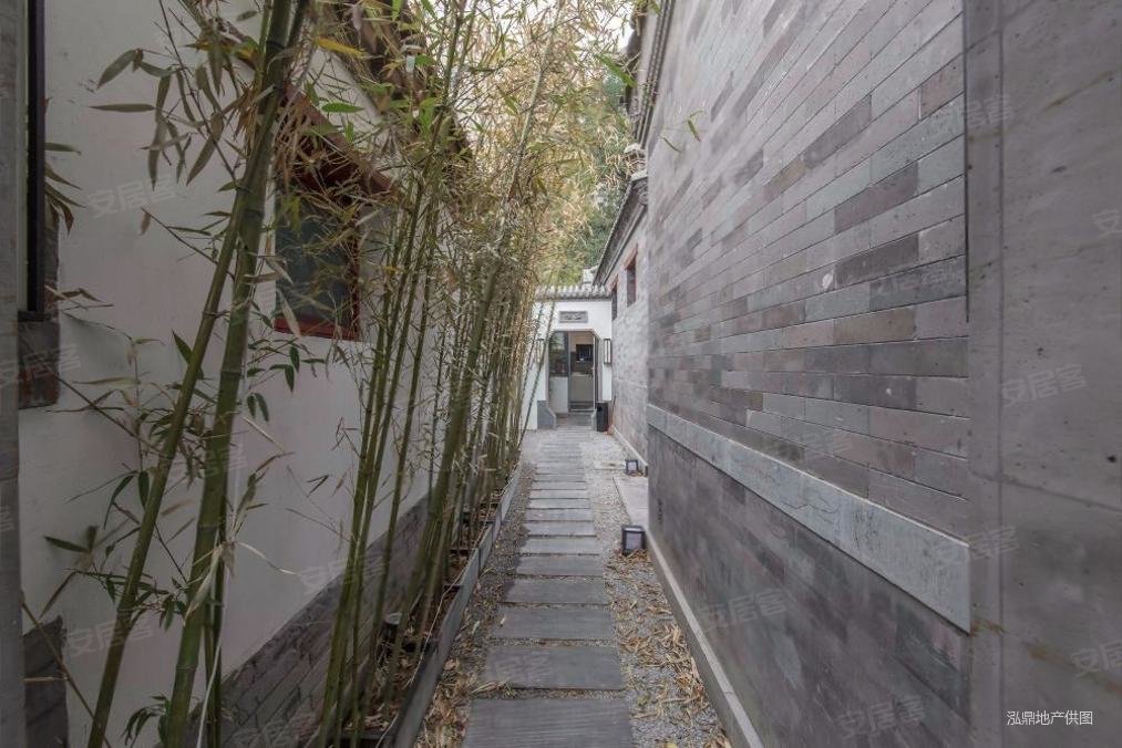 鼓楼二斤四合院丨精装满配丨带车库可停车 收藏,南池子大街49号四合院