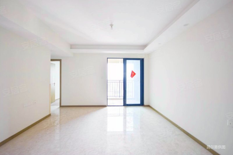 地铁口保利新武昌k4地块房东急卖小区环境优美户型周正