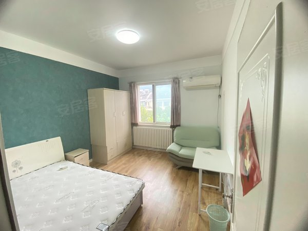 济南高新经十路高新段普利林景山庄汉峪金谷附近林景山庄带电梯南次卧