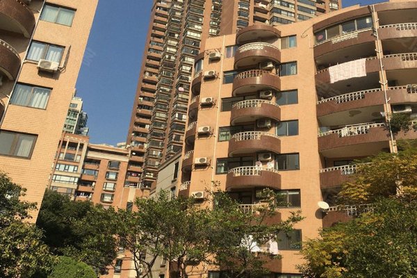 上海小区 长宁小区 新华路小区 总统公寓 总统公寓怎么样发布于2021年