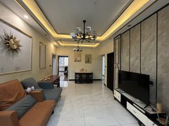 达州大竹大竹城区六一桥洞天小区免物管免停车费精装4房拎包入住出租房源真实图片