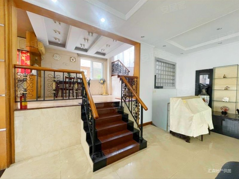 商业配套齐全 交通便利 近地铁 南向采光好 低容积,愉景花园(别墅)