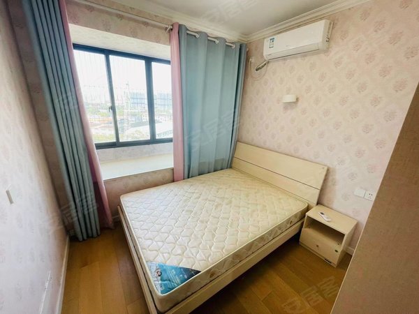 无锡滨湖华庄水清木华水清木华精装大三房,全屋现代化装修,房屋干净