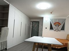 张家港杨舍杨舍中心天和公馆 1室1厅1卫  电梯房 精装修55平米出租房源真实图片