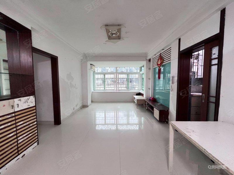 鹏城花园大三房低楼层笋盘户型方正随时看房