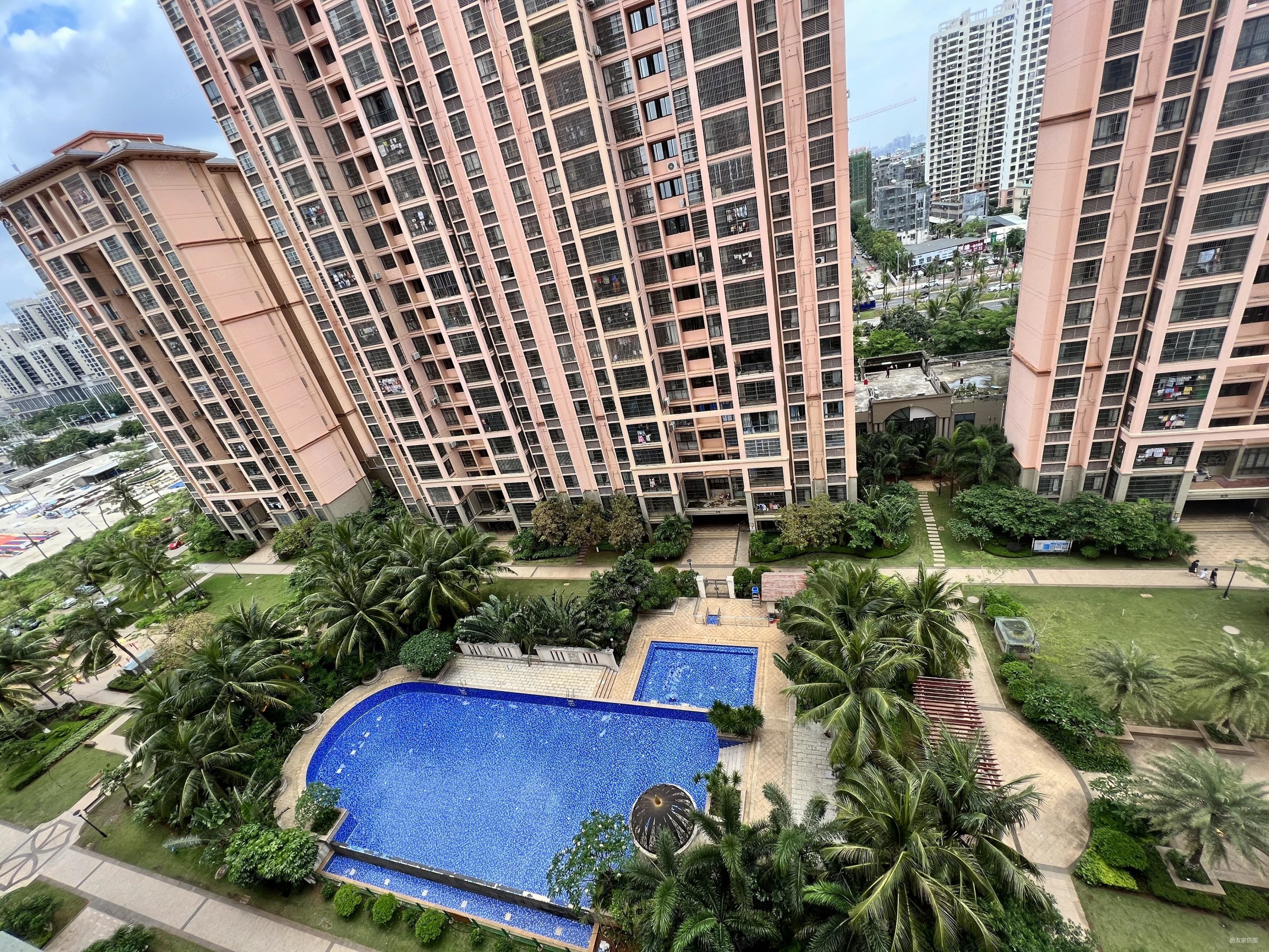 香榭花园2室2厅1卫83.79㎡南北167万