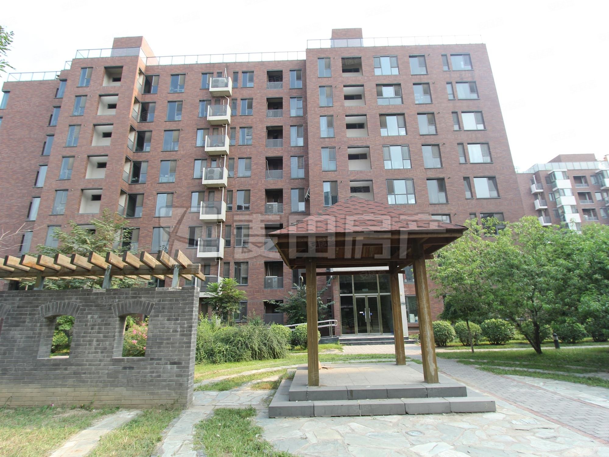 北京香颂4室3厅2卫226.8㎡南北2050万