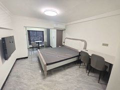 桂林临桂一院两馆吾悦公寓单间配套，家电齐全，可短租押一付一，包物业，包宽带出租房源真实图片