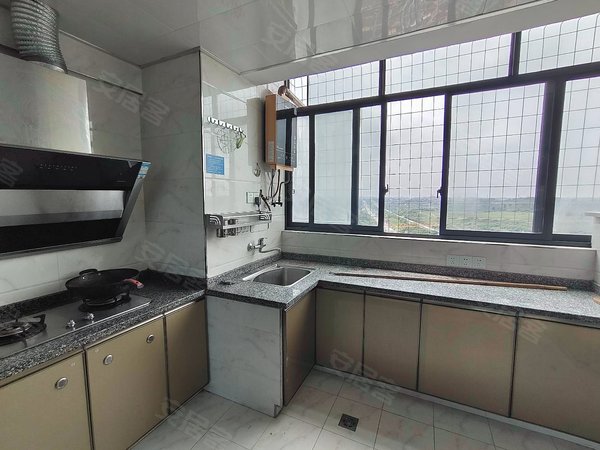 重庆南川南川城区温莎公馆可以短租,可以月付,可以押一付一,房东姐姐