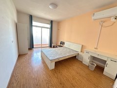 蚌埠禹会绿地世纪城配套齐全。 安静 交通便利 出行方便出租房源真实图片