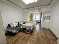 大丰大中大中城区永泰9号楼公寓  电梯16楼 精装修  朝南  一室一厅一卫出租房源真实图片