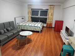 临沂费县费县城区开源鑫城一室一厅日租月租长期出租800到1200拎包入住出租房源真实图片