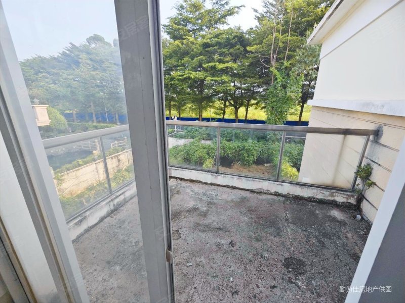 东逸湾占地2亩大独栋花园大赠送多安静