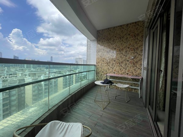 广州海珠广州塔珠江帝景苑珠江帝景苑  6房顶层复式 视野开阔出租房源