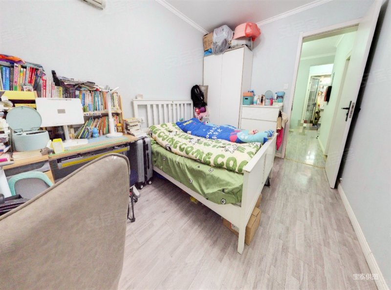 市中心 精装修 13中 低层2楼 西明厅 近地铁 近医院,新吴庄西区二手房