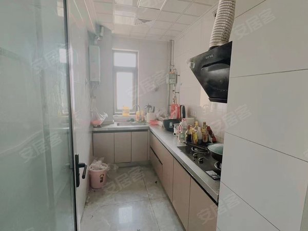 汝河花苑小区!近嵩山大厦,上下班非常方便,周围设施完善