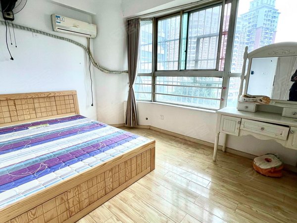 【多图】金源世界中心,江汉路租房,整租 | 大智路 三阳路 地铁 汉口