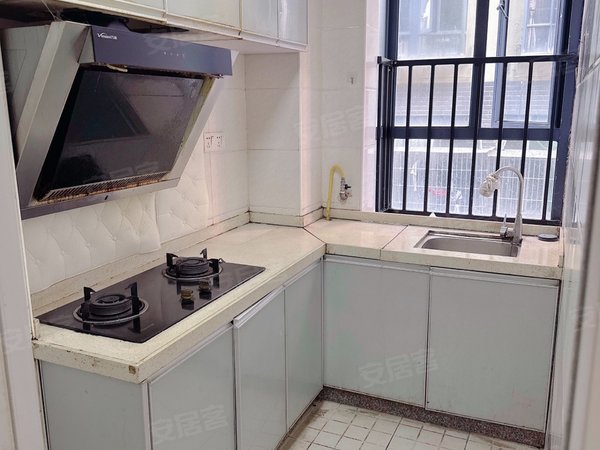 深圳龙华观澜金富苑观澜福城街道富士康南门华为九龙山小区房两房一厅