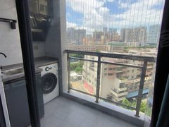 深圳宝安新安5号线灵芝地铁 阳台大单间近宝安中医院可养宠物可押一民水民电出租房源真实图片
