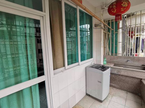 福州连江县城丹凤花园二区丹凤花园,靠近黄如论学校,整租三房大套